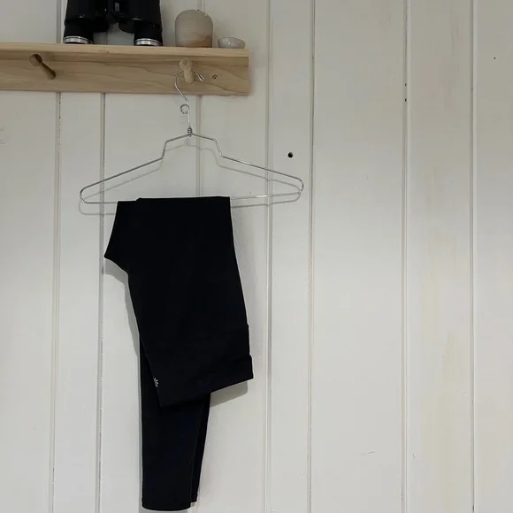 Athleta High Rise Black Serpent Snake Skin Chaturanga Leggings, Size S - Picture 2 of 8